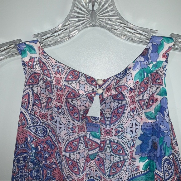 Cato XL NWT Sportswear sleeveless, floral, layered top - Picture 5 of 11